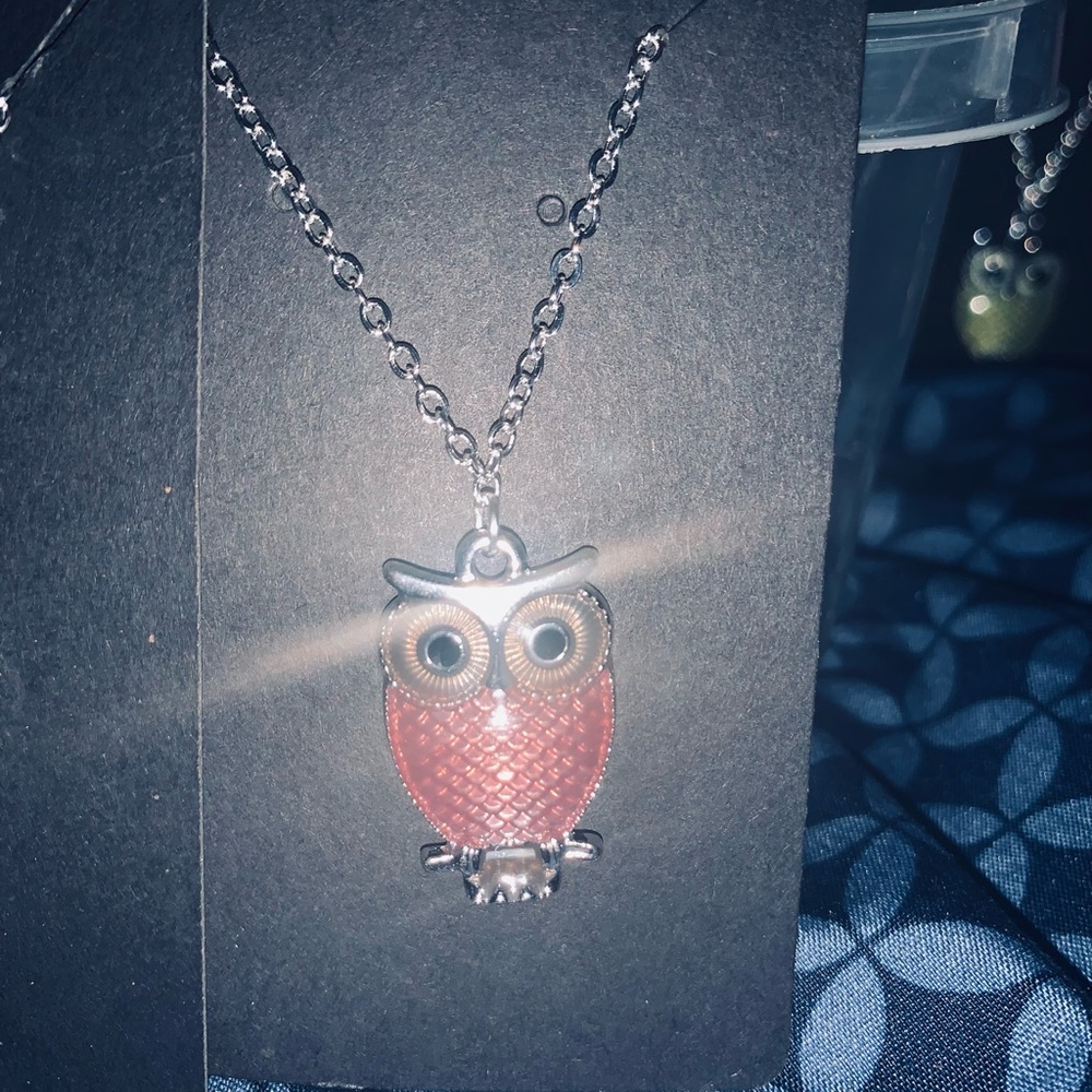 Necklace - Picture 5 of 5